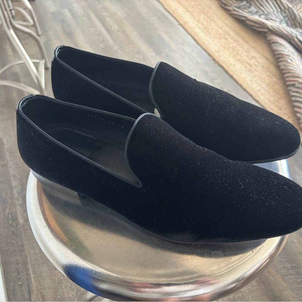 Men’s Black Velvet Venetian Loafer